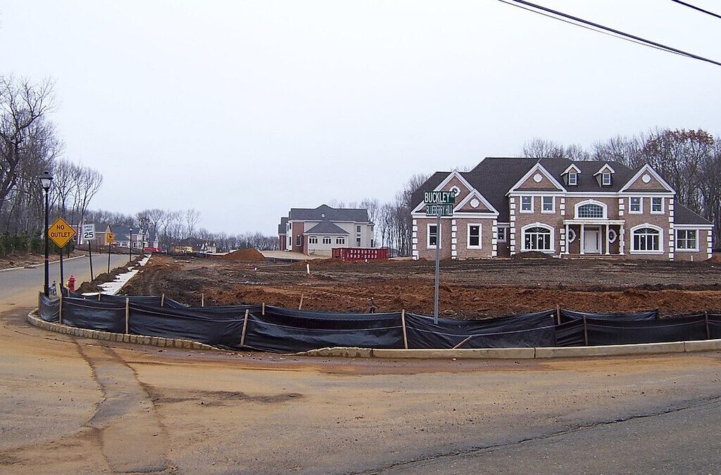 New construction homes in a residential development